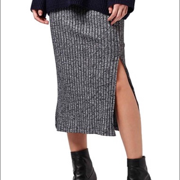 Topshop PETITE Dresses & Skirts - Topshop Petite Ribbed Jersey Tube Skirt
